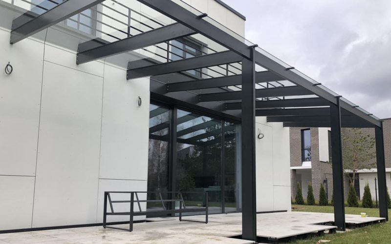 Навес на алюминиевом каркасе